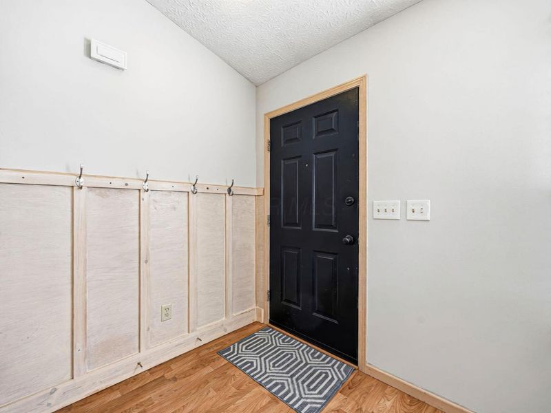 2197 Brookbank Drive, Grove City, OH 43123 Photo 3