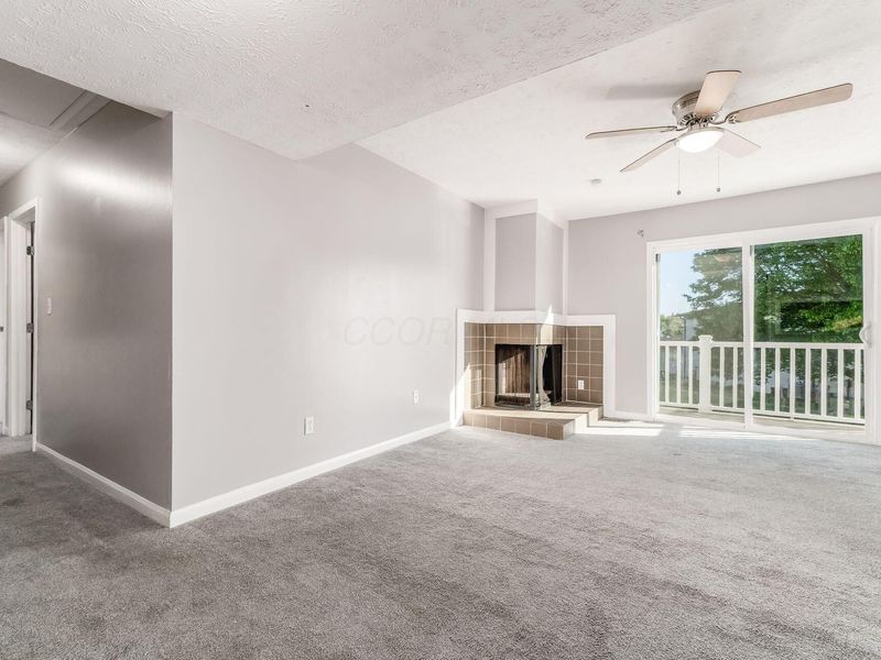 2455 Natchez Drive , Unit D, Columbus, OH 43209 Photo 12