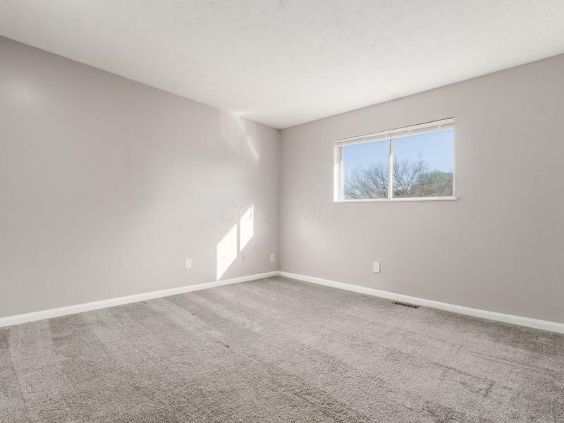 2455 Natchez Drive , Unit D, Columbus, OH 43209 Photo 22