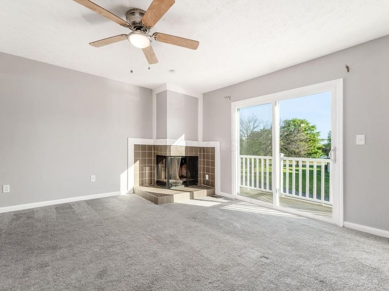 2455 Natchez Drive , Unit D, Columbus, OH 43209 Photo 8