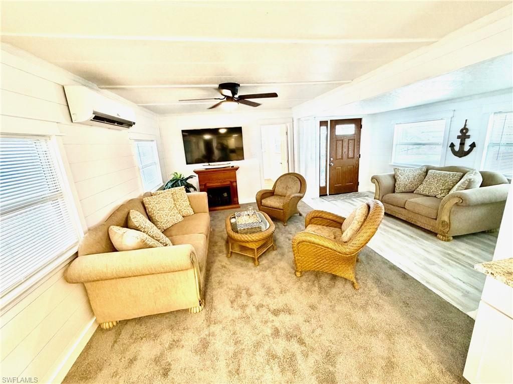 376 Verna Ave, Fort Myers, FL 33908 Photo