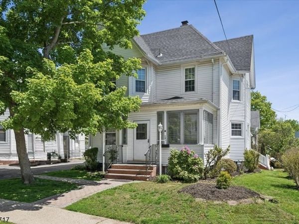 146 N Sussex St, Dover, NJ 07801