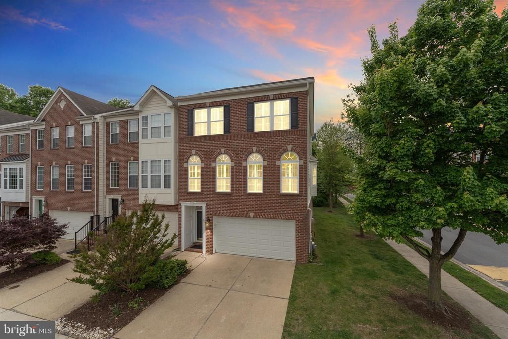 41 Idlecreek Lane, Edgewater, MD 21037 Main Photo