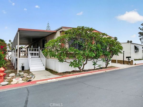 24922 Muirlands Boulevard, Unit 144, Lake Forest, CA 92630