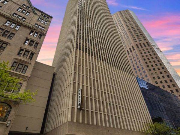100 E Walton Street , Unit 26B, Chicago, IL 60611