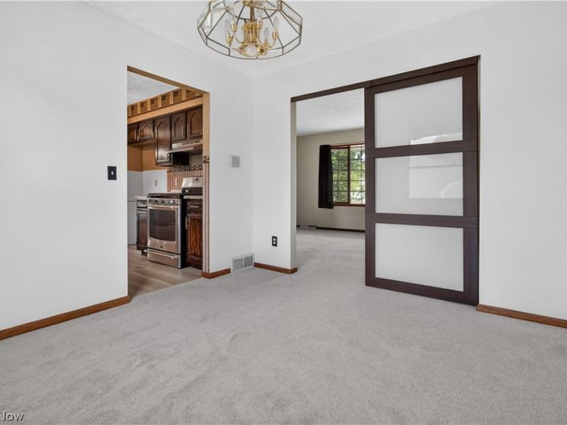 438 Hampton Drive, Elyria, OH 44035 Photo 16