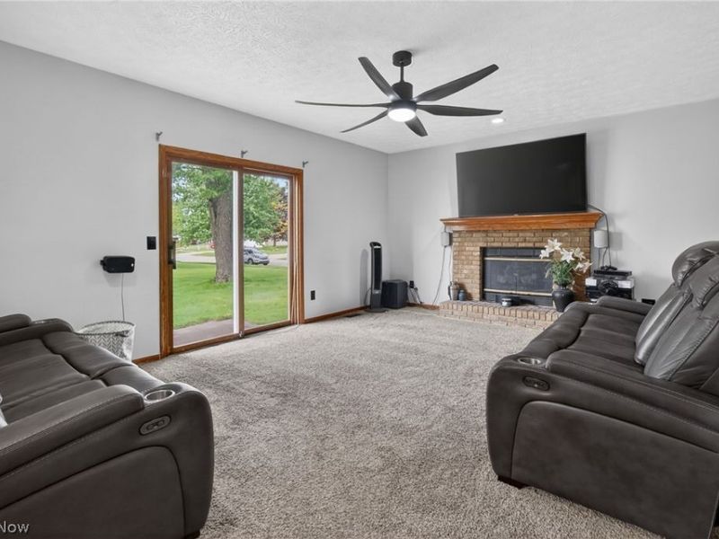 438 Hampton Drive, Elyria, OH 44035 Photo 25