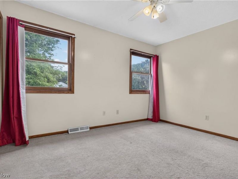 438 Hampton Drive, Elyria, OH 44035 Photo 31