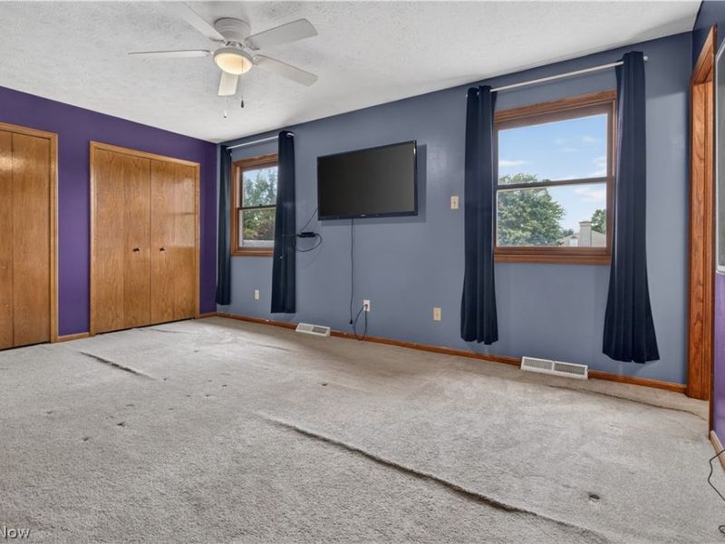 438 Hampton Drive, Elyria, OH 44035 Photo 35