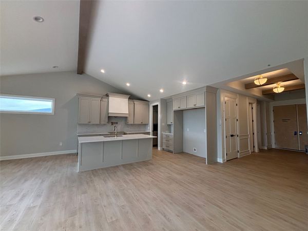 15801 Hickory Drive , Urbandale, IA 50323
