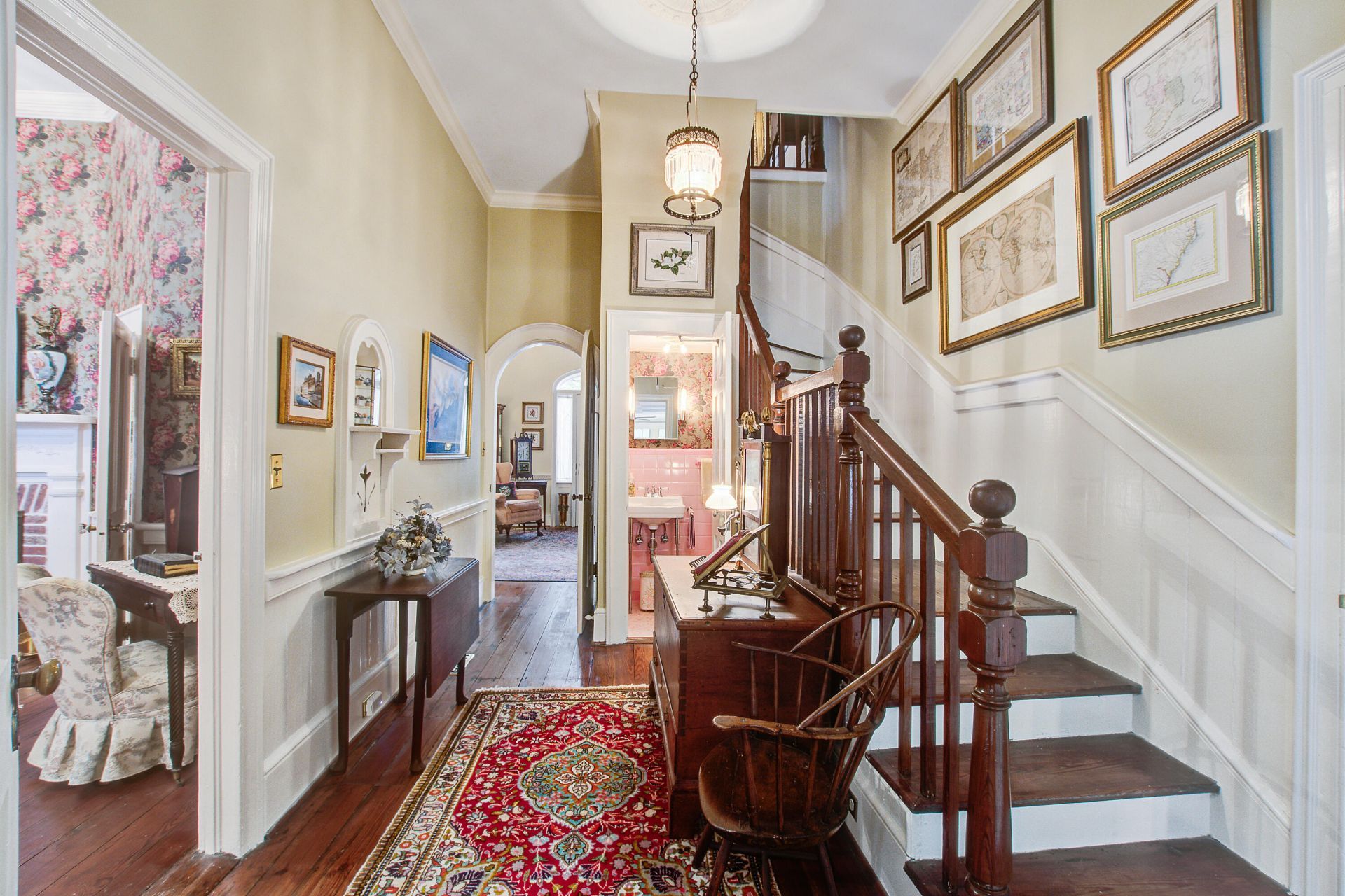 219 Rigby Street Photo 19