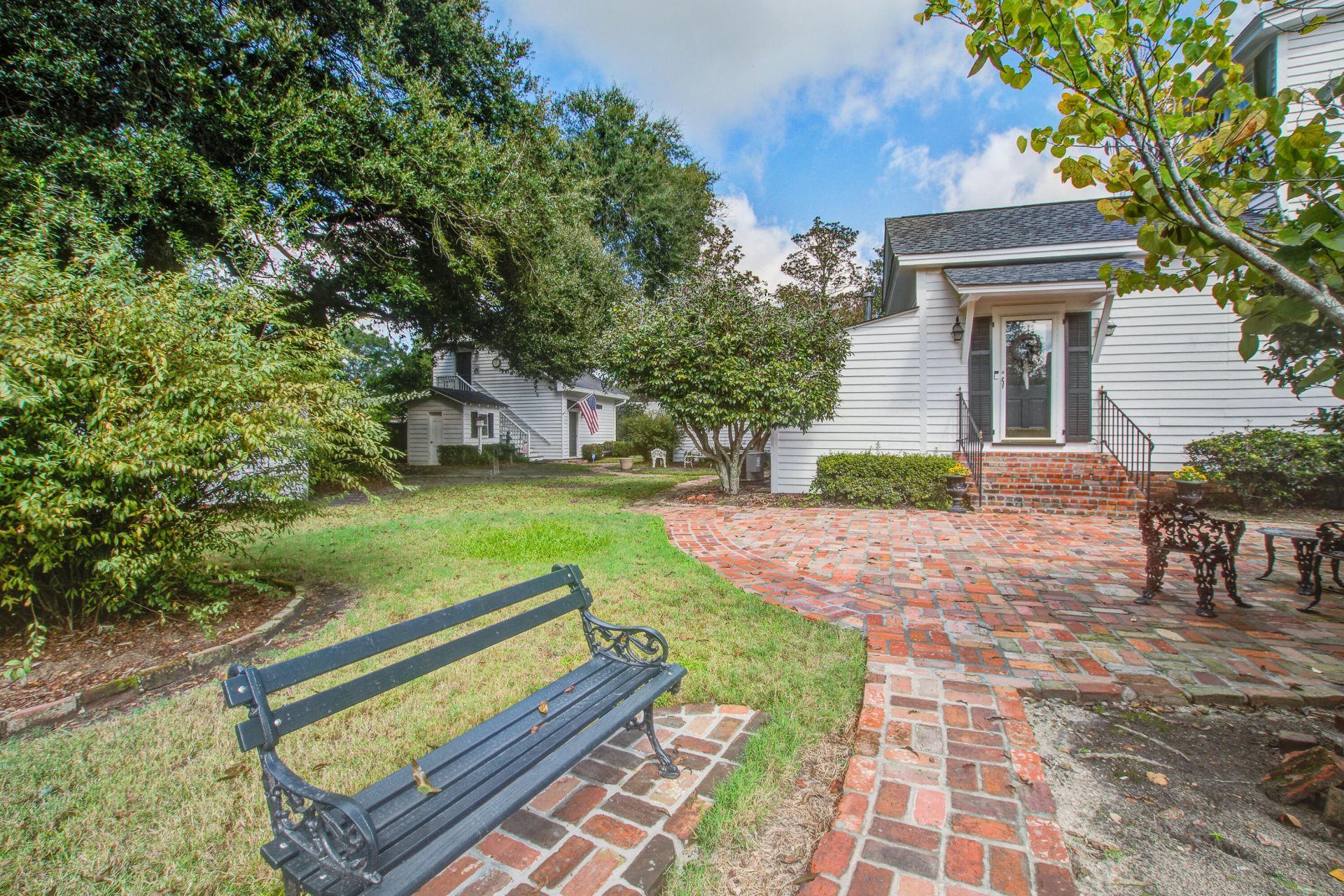 219 Rigby Street Photo 34