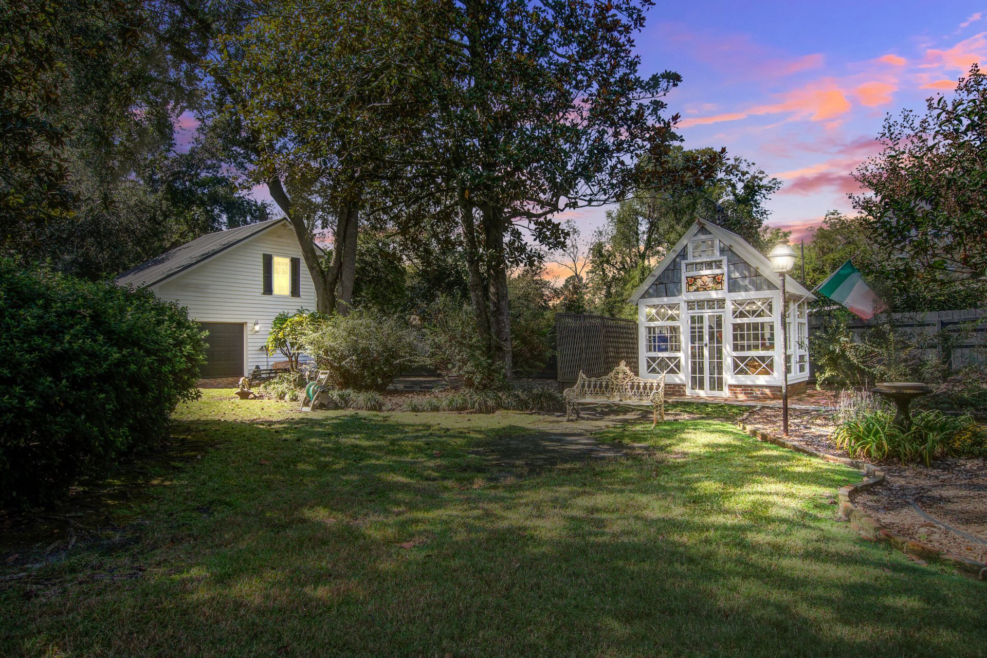 219 Rigby Street Photo 38