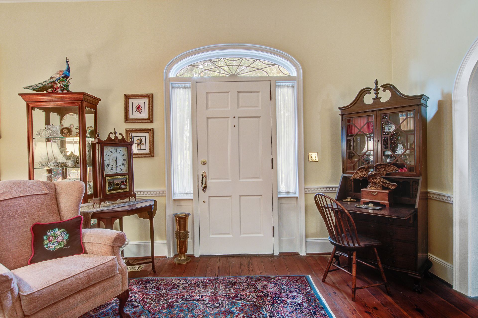 219 Rigby Street Photo 6