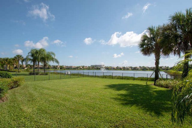 2899 Florence Street, Wellington, FL 33414 Photo