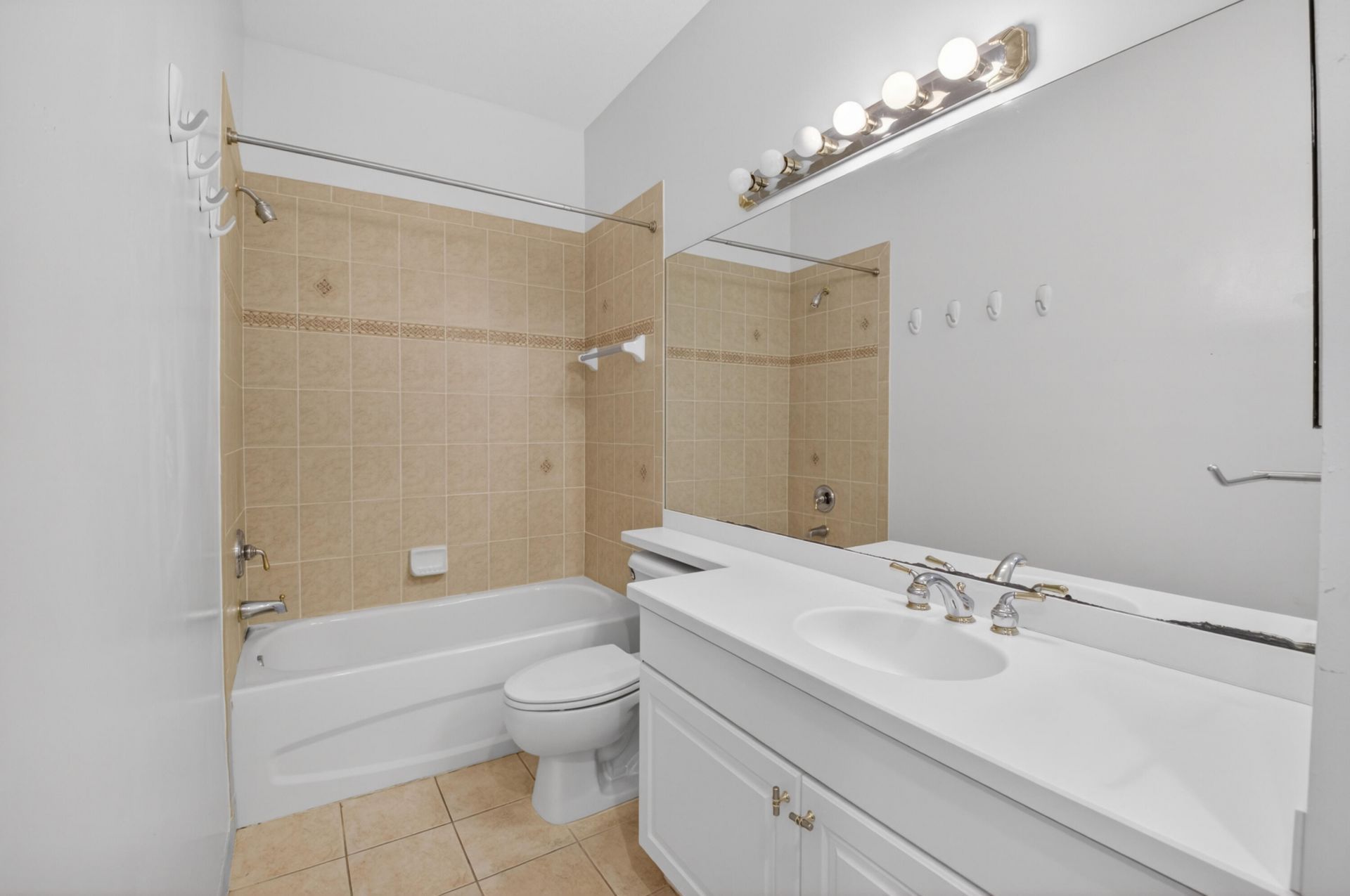 51 Lancaster Road, Boynton Beach, FL 33426 Photo