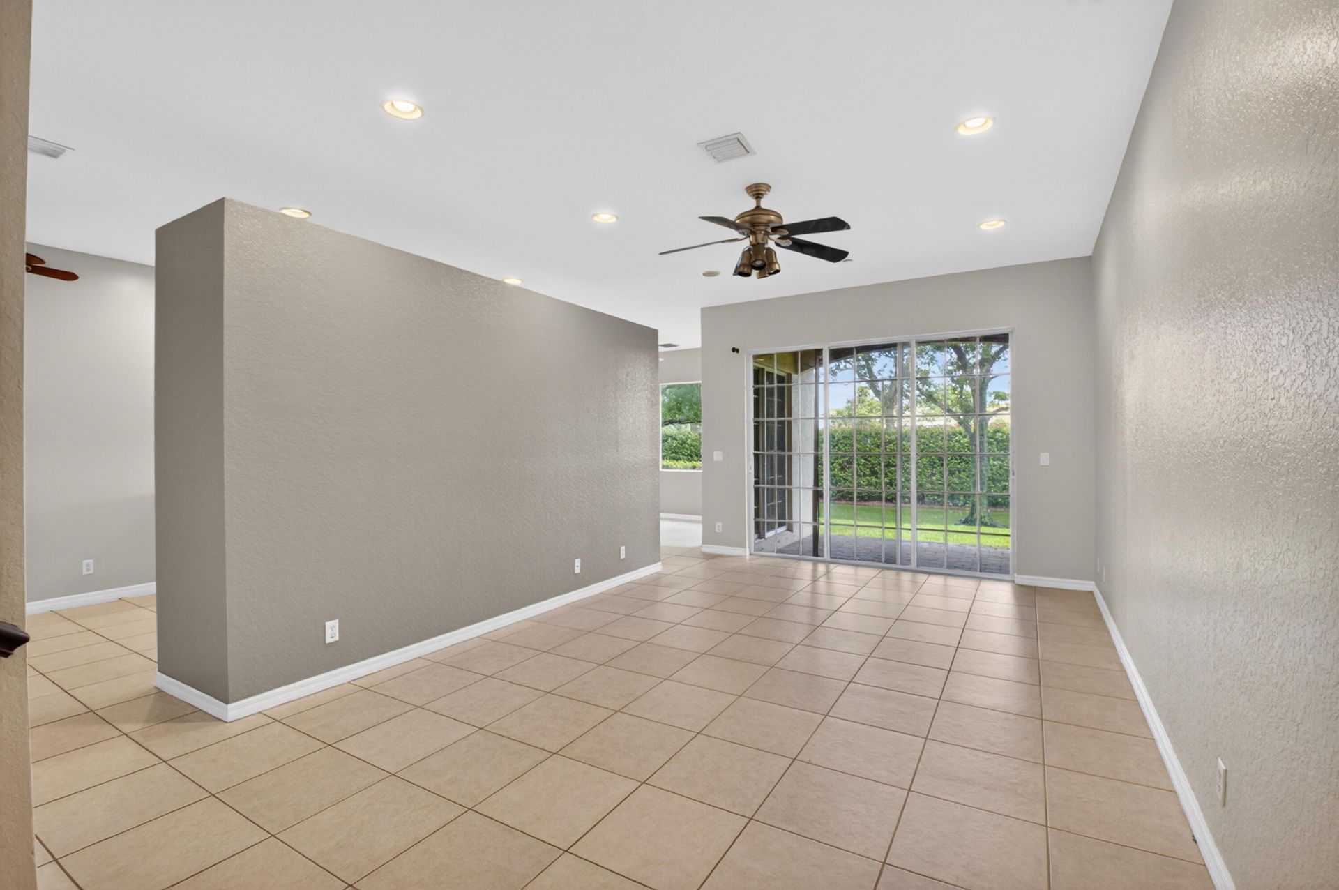51 Lancaster Road, Boynton Beach, FL 33426 Photo