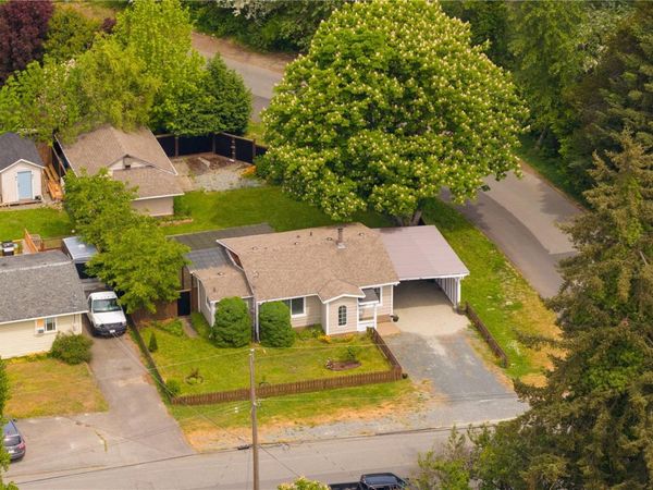 710 Oakley St , Nanaimo, BC V9S 1Z8