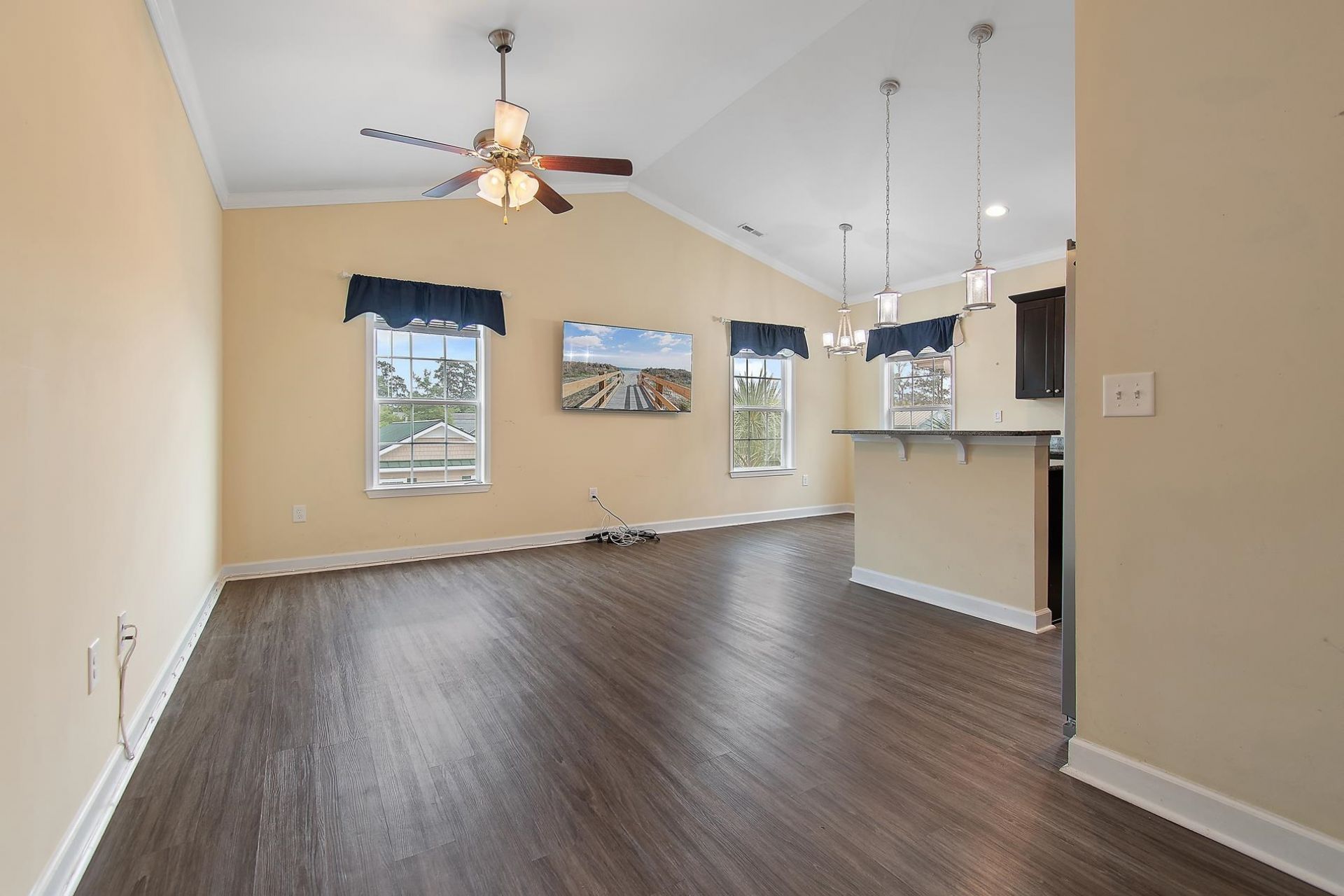 4335 Grande Harbour Blvd.  Photo 15