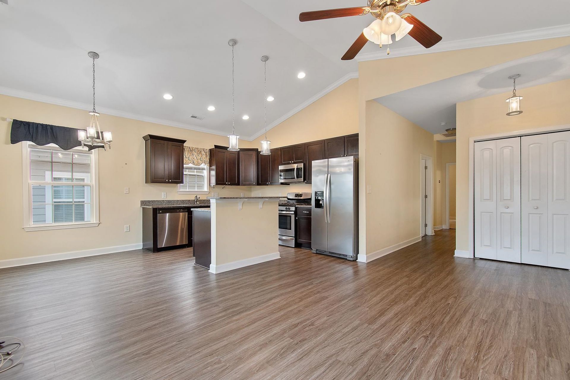 4335 Grande Harbour Blvd. Photo 17