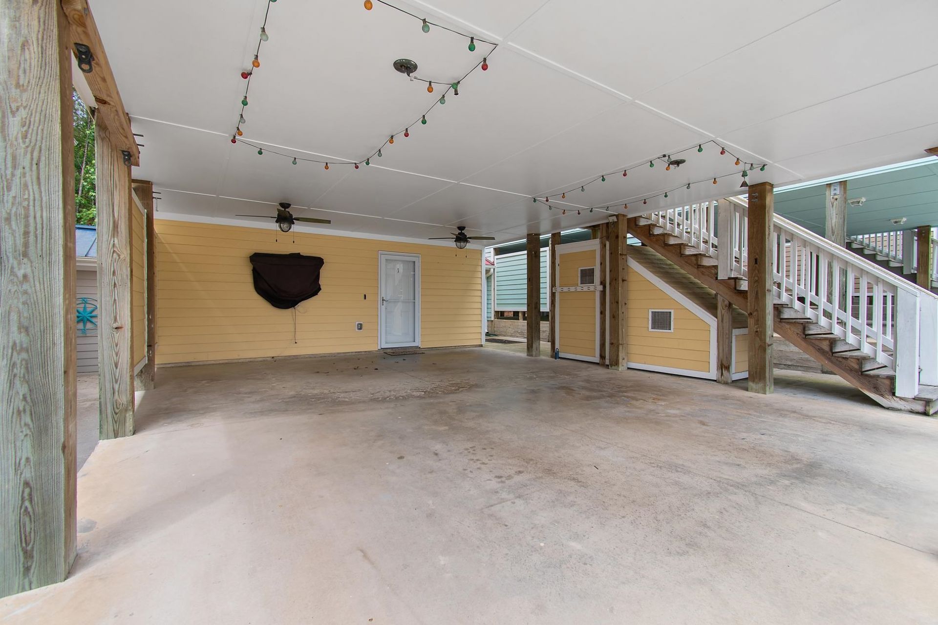 4335 Grande Harbour Blvd.  Photo 26
