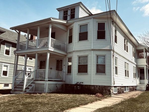 54 Lincoln St, Unit 1, North Andover, MA 01845