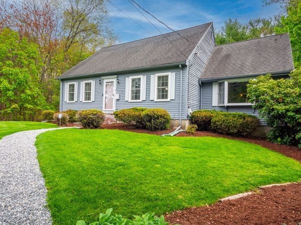 35 Blueberry Lane, Reading, MA 01867