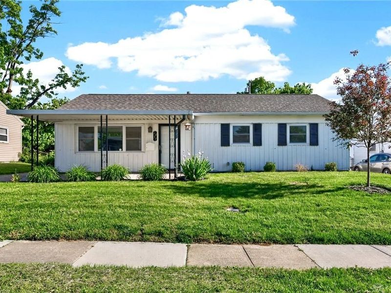 2437 N Aragon Avenue, Kettering, OH 45420 Photo 1