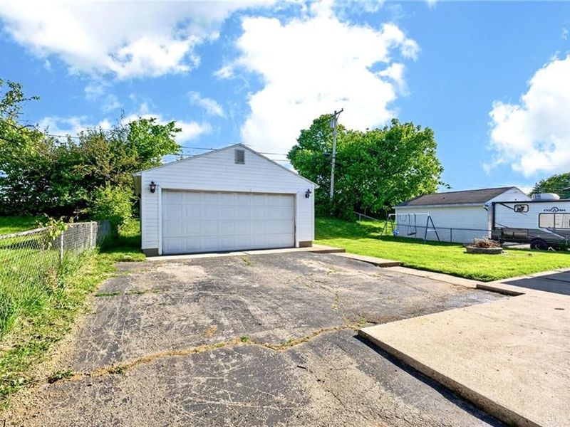 2437 N Aragon Avenue, Kettering, OH 45420 Photo 31