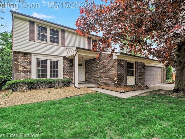 42542 Knollwood Court, Northville Twp, MI 48168