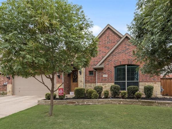 2723 Ponce De Leon , Grand Prairie, TX 75054