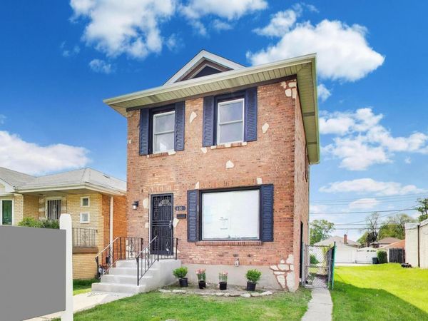 610 Eastern Avenue , Bellwood, IL 60104