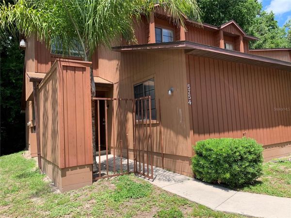 5754 SW 8TH PLACE , GAINESVILLE, FL 32607