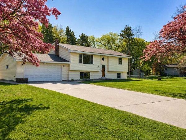 15133 Taylor Street NE, Ham Lake, MN 55304