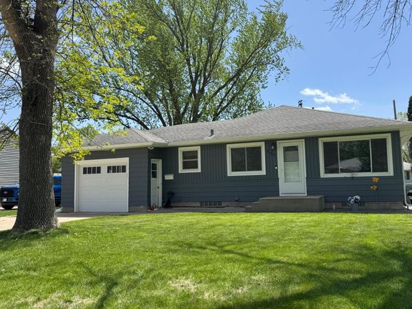 525 South Street , Owatonna, MN 55060