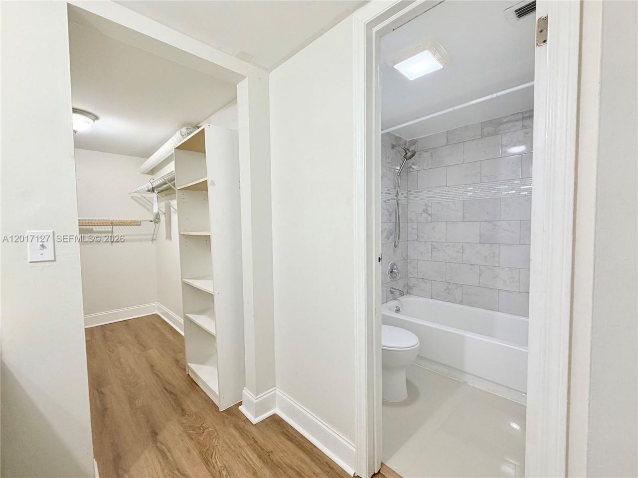 450 Commodore Dr, Unit 214, Plantation, FL 33325 Photo