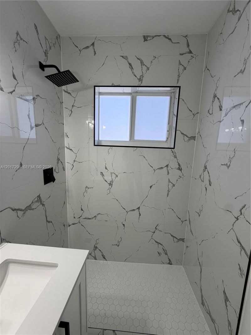 3112 SW 16 St , Unit 2, Miami, FL 33145 Photo