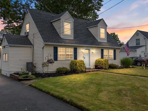 16 VIRGINIA AVENUE, EDGEWATER, MD 21037