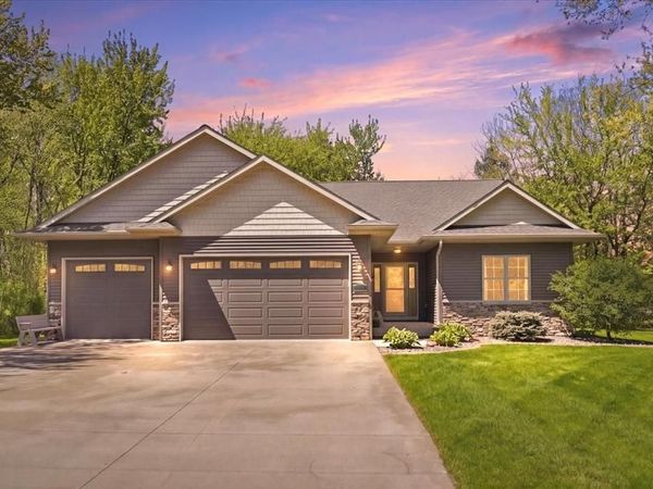 1904 Deblene Lane, Eau Claire, WI 54703
