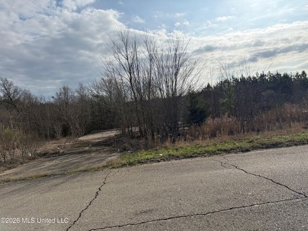 Eiland Avenue, Louisville, MS 39339