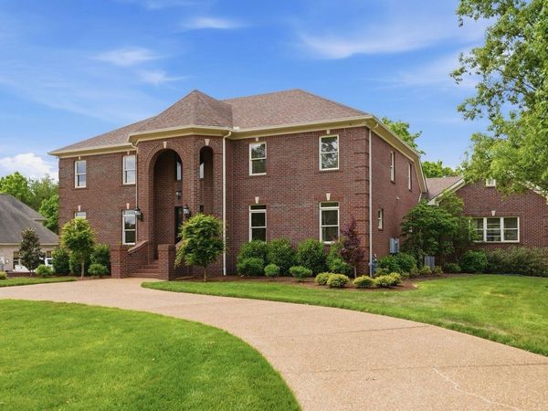 9429 Weatherly Dr , Brentwood, TN 37027