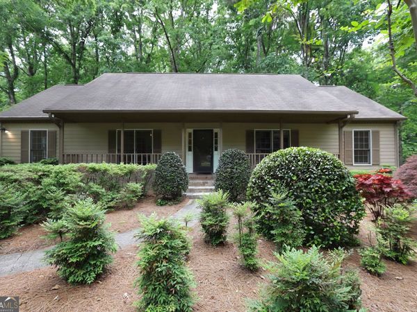 2737 Hearthstone Circle, Marietta, GA 30062