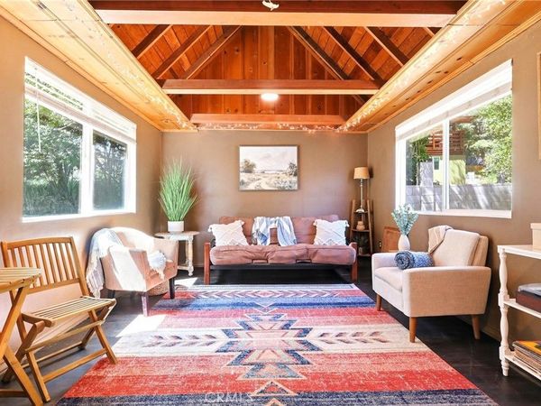 222 Craghill, Cedar Glen, CA 92321