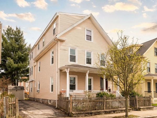 30 Concord Avenue, Unit 2, Somerville, MA 02143