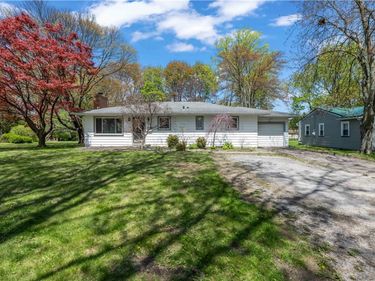 178 Meadowdale Drive, Rochester, NY 14624