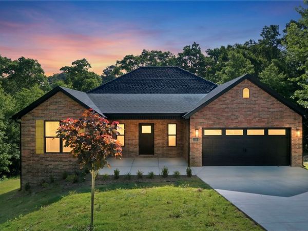 16 Burwell Drive , Bella Vista, AR 72714