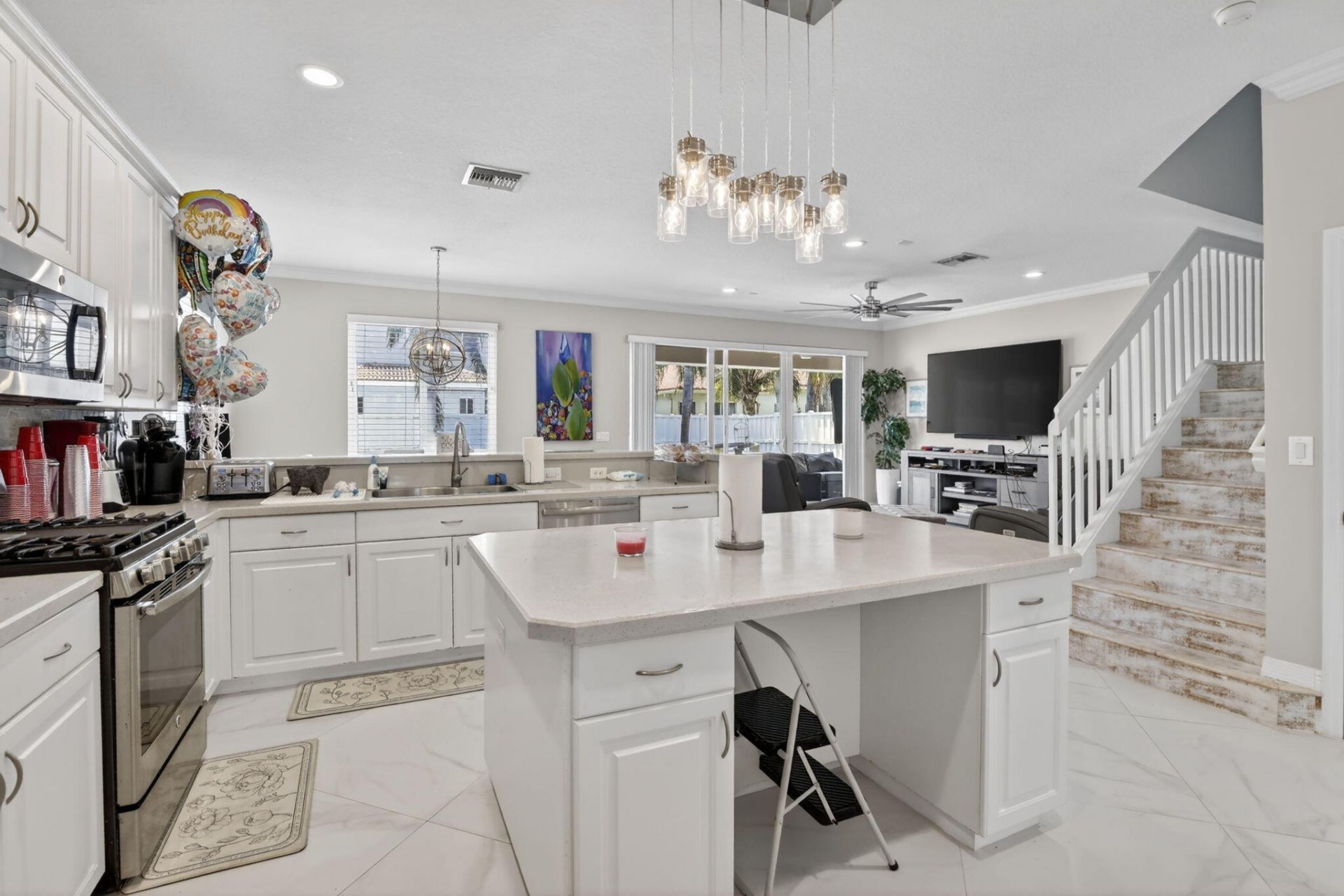 6249 SW 194th Avenue, Pembroke Pines, FL 33332 Photo