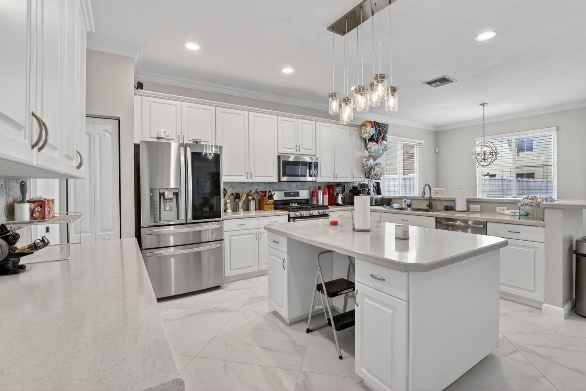 6249 SW 194th Avenue, Pembroke Pines, FL 33332 Photo