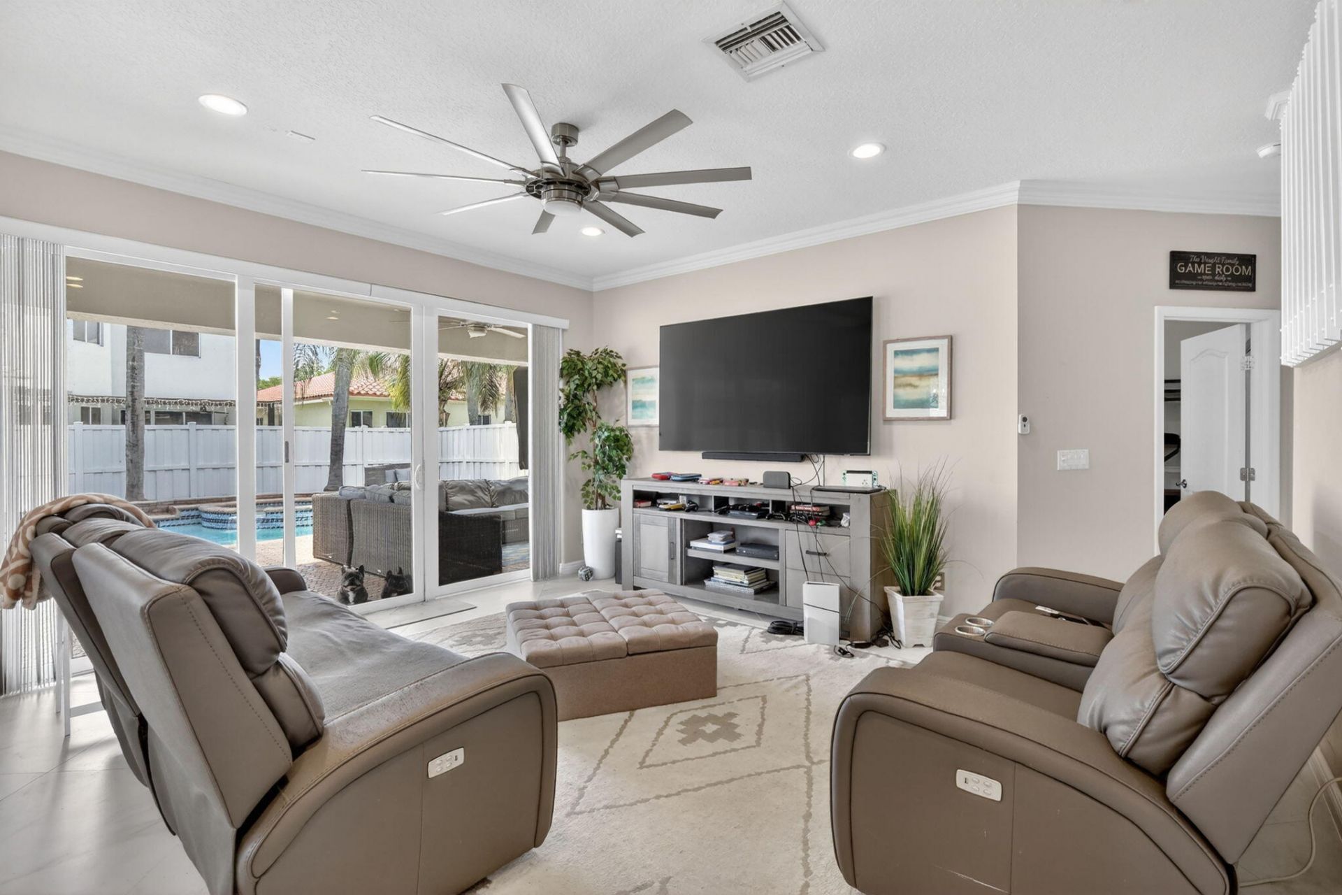6249 SW 194th Avenue, Pembroke Pines, FL 33332 Photo