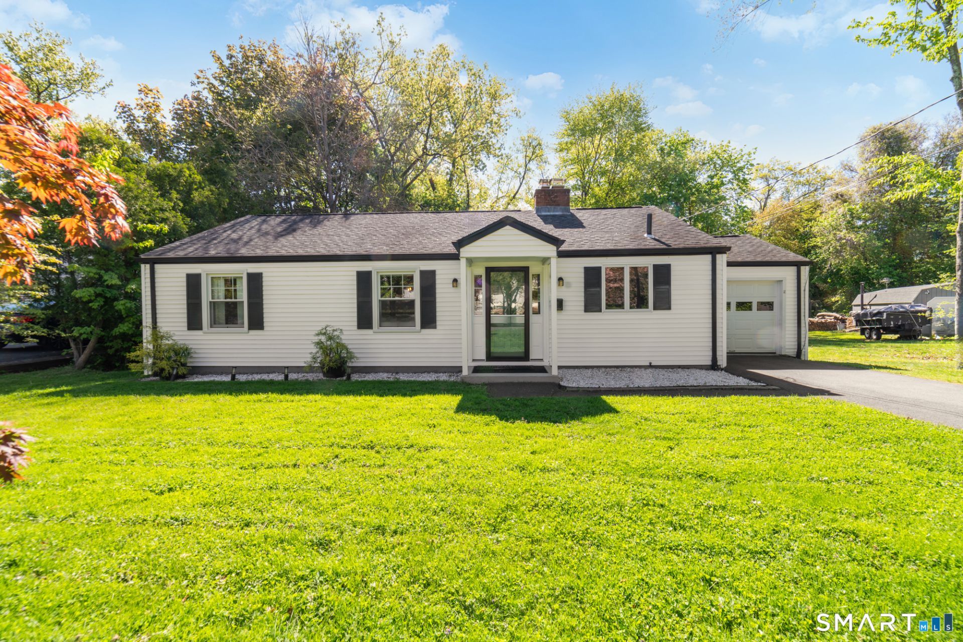 9 Fisk, Newington, CT 06111 Main Photo